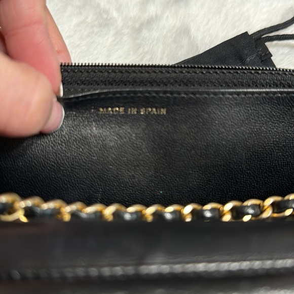 Chanel WOC - Picture 9 of 9